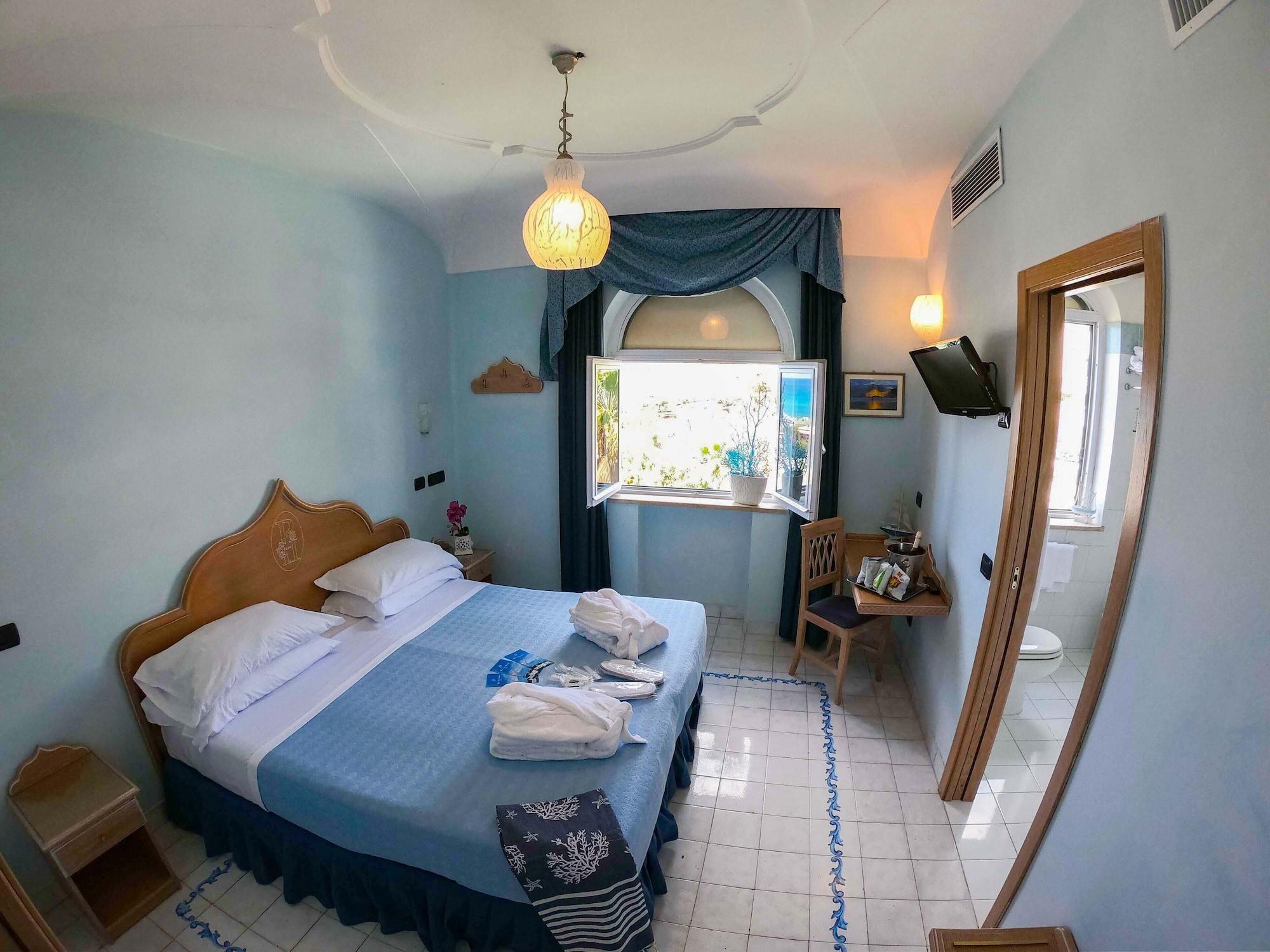 Hotel Punta Imperatore Forio  Ngoại thất bức ảnh