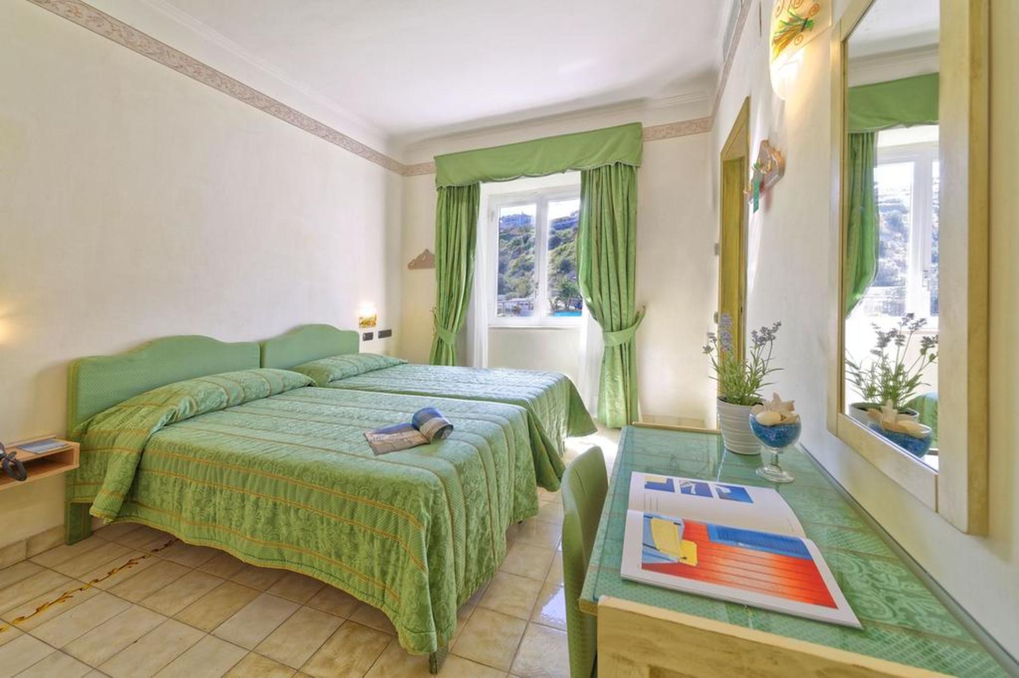 Hotel Punta Imperatore Forio  Ngoại thất bức ảnh